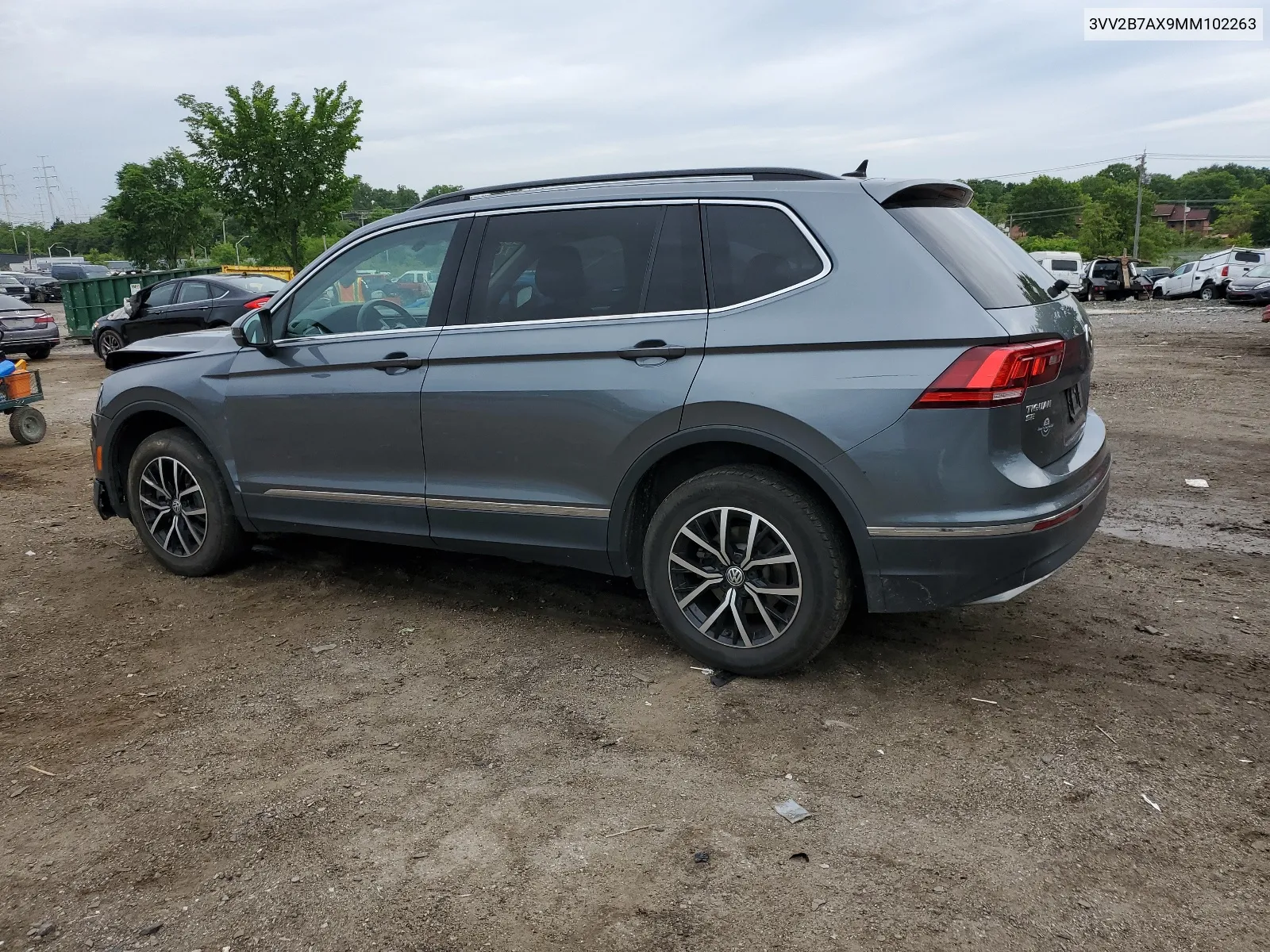 3VV2B7AX9MM102263 2021 Volkswagen Tiguan Se