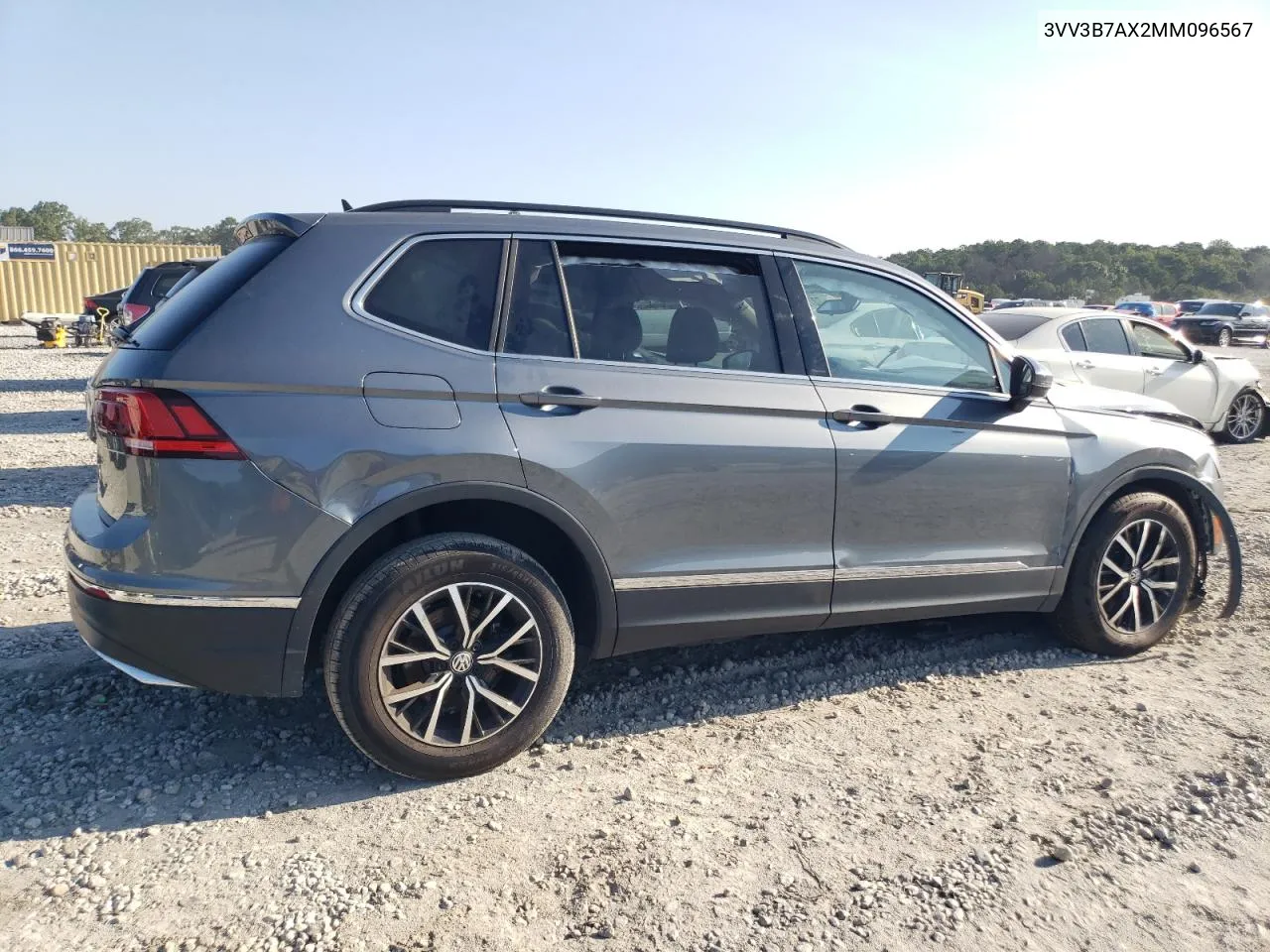 3VV3B7AX2MM096567 2021 Volkswagen Tiguan Se