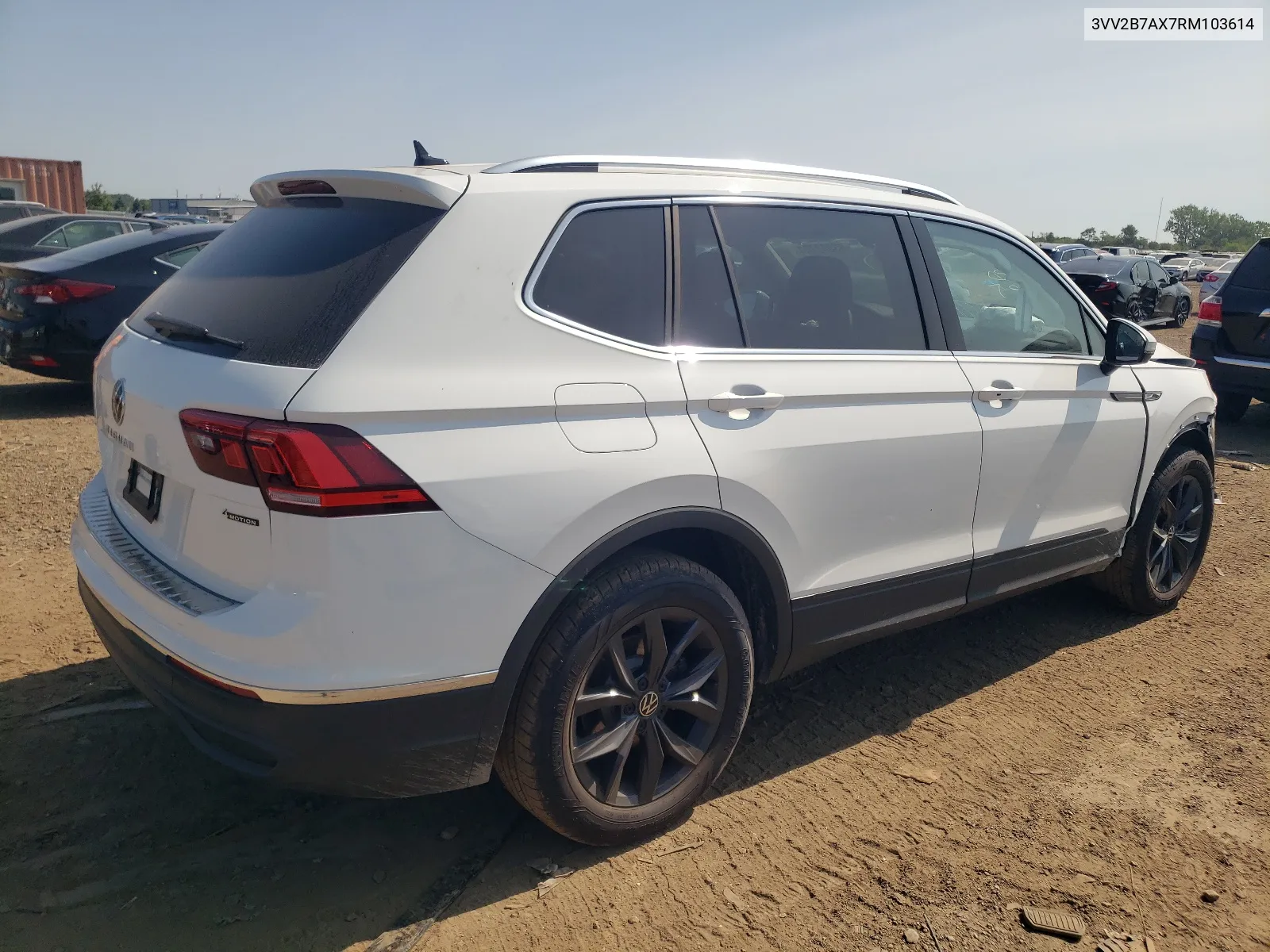 3VV2B7AX7RM103614 2024 Volkswagen Tiguan Se