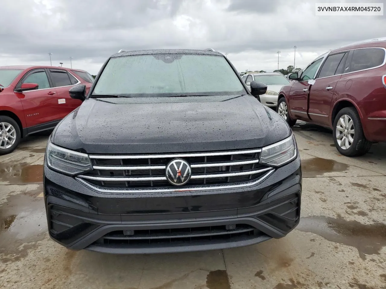 3VVNB7AX4RM045720 2024 Volkswagen Tiguan Se