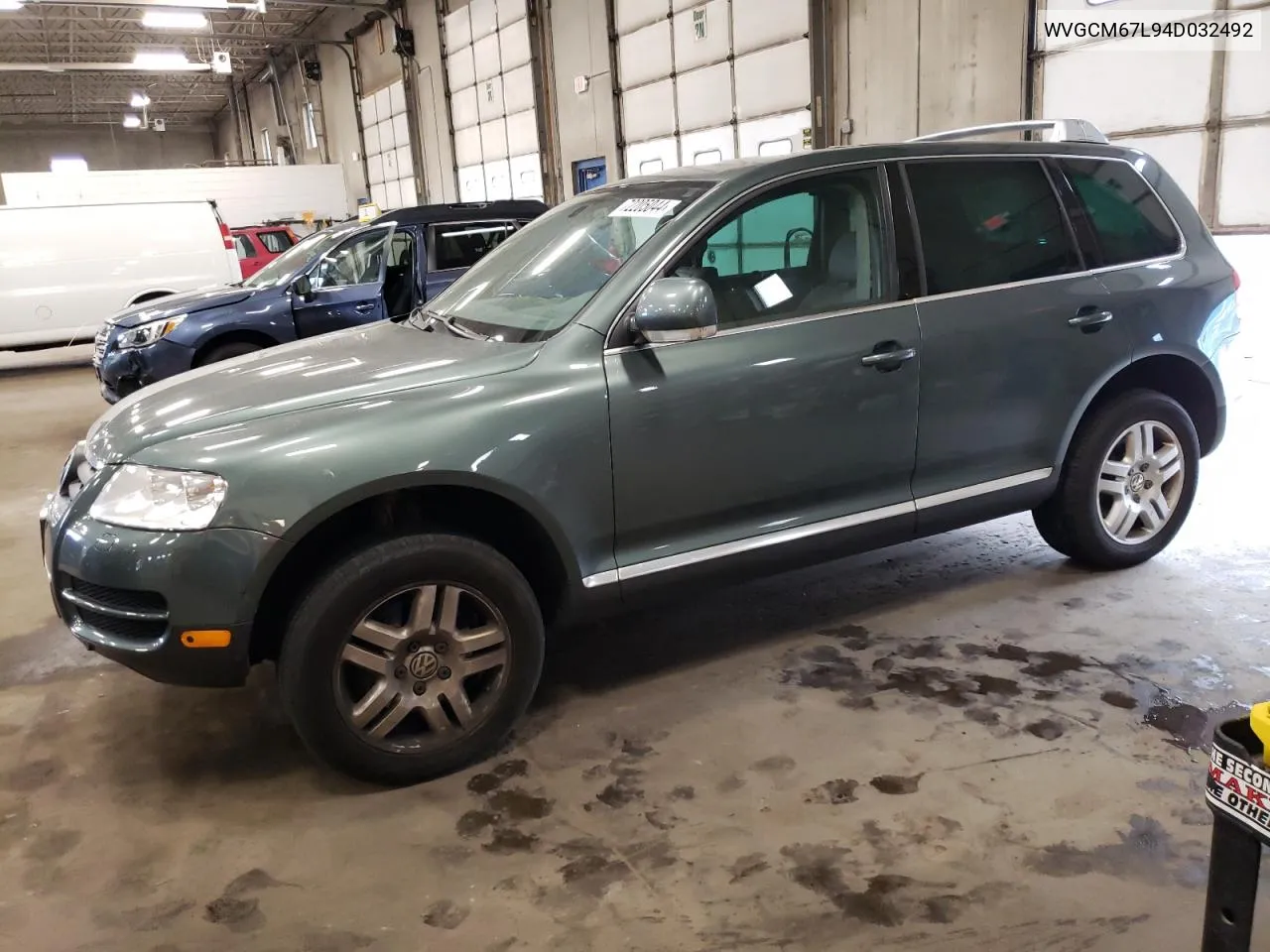 WVGCM67L94D032492 2004 Volkswagen Touareg 4.2