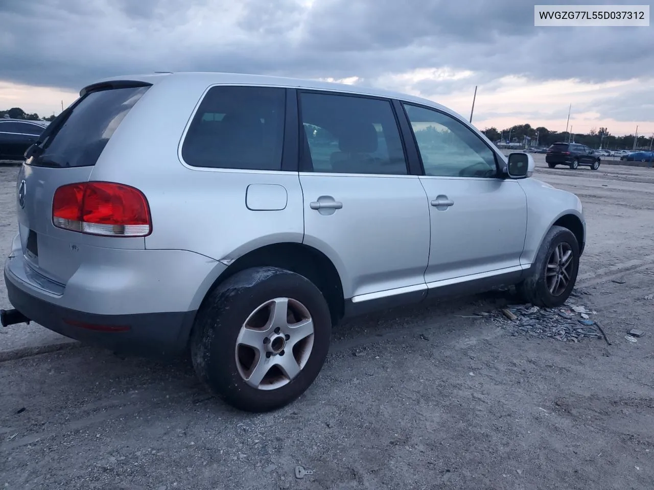 2005 Volkswagen Touareg 3.2 VIN: WVGZG77L55D037312 Lot: 77365654