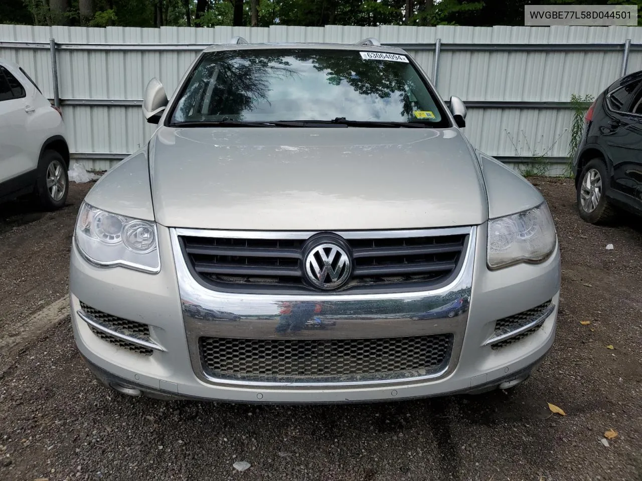 2008 Volkswagen Touareg 2 V6 VIN: WVGBE77L58D044501 Lot: 63064094