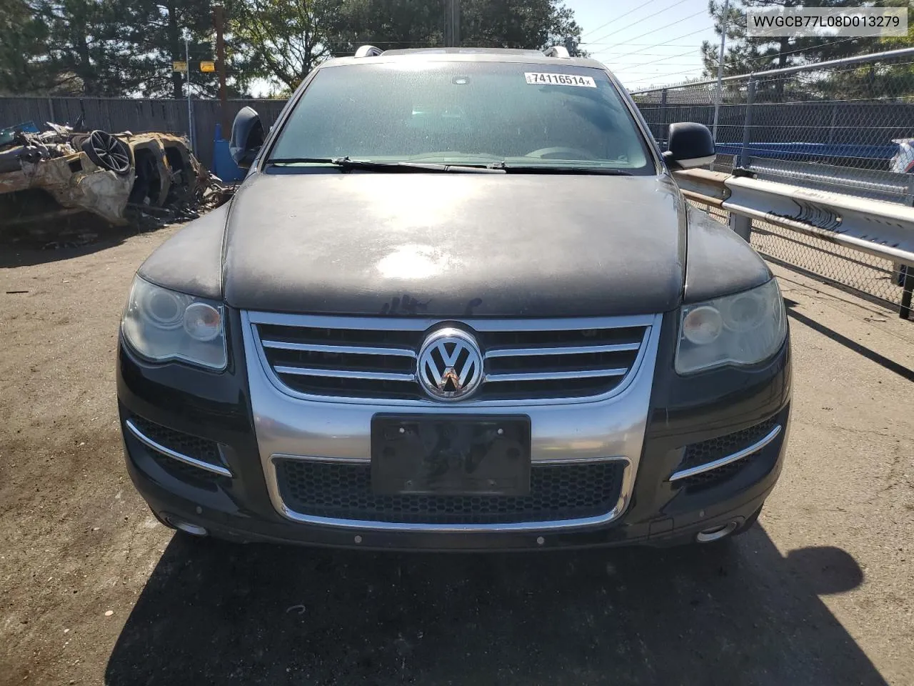 2008 Volkswagen Touareg 2 V8 VIN: WVGCB77L08D013279 Lot: 74116514