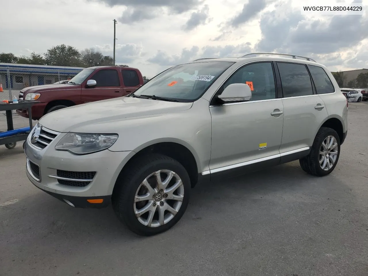 2008 Volkswagen Touareg 2 V8 VIN: WVGCB77L88D044229 Lot: 77589194