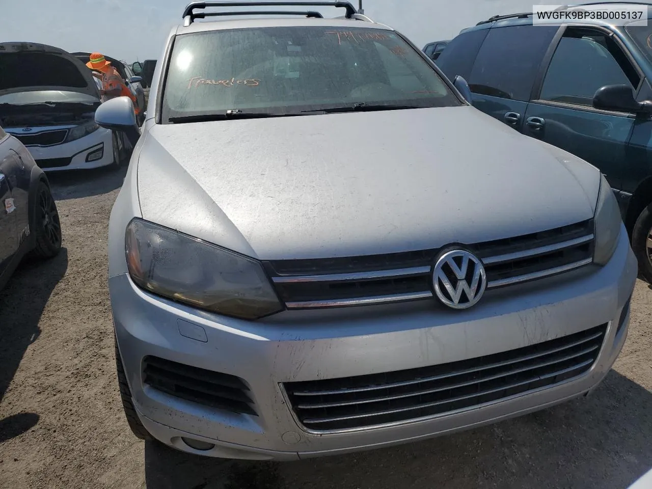 2011 Volkswagen Touareg V6 Tdi VIN: WVGFK9BP3BD005137 Lot: 74917684