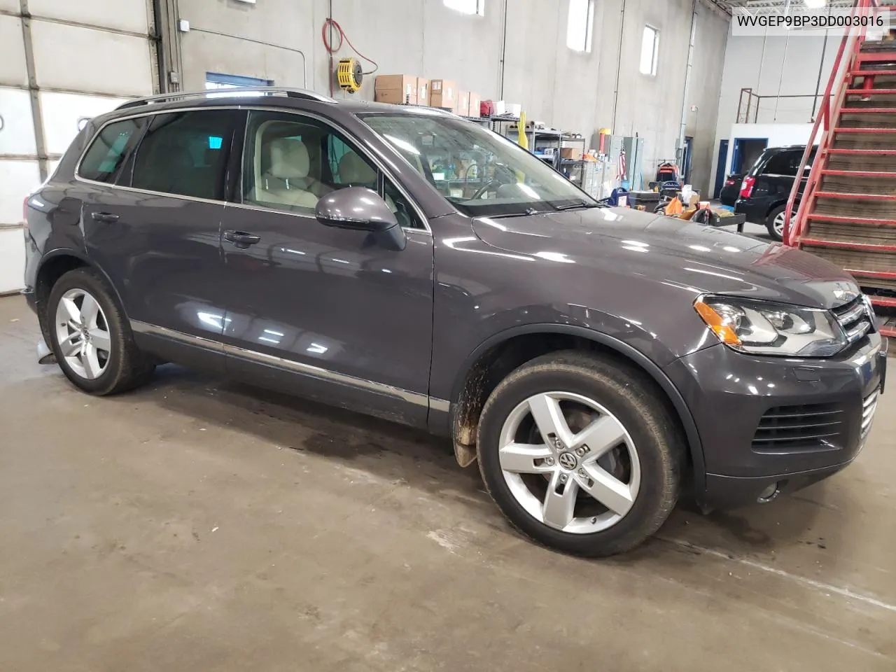 2013 Volkswagen Touareg V6 Tdi VIN: WVGEP9BP3DD003016 Lot: 68537734