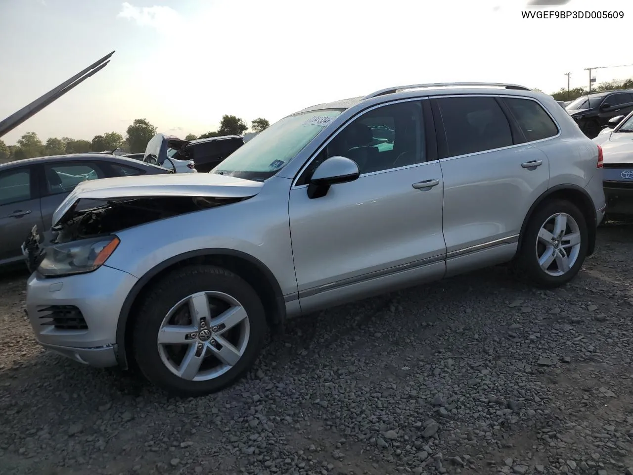 WVGEF9BP3DD005609 2013 Volkswagen Touareg V6