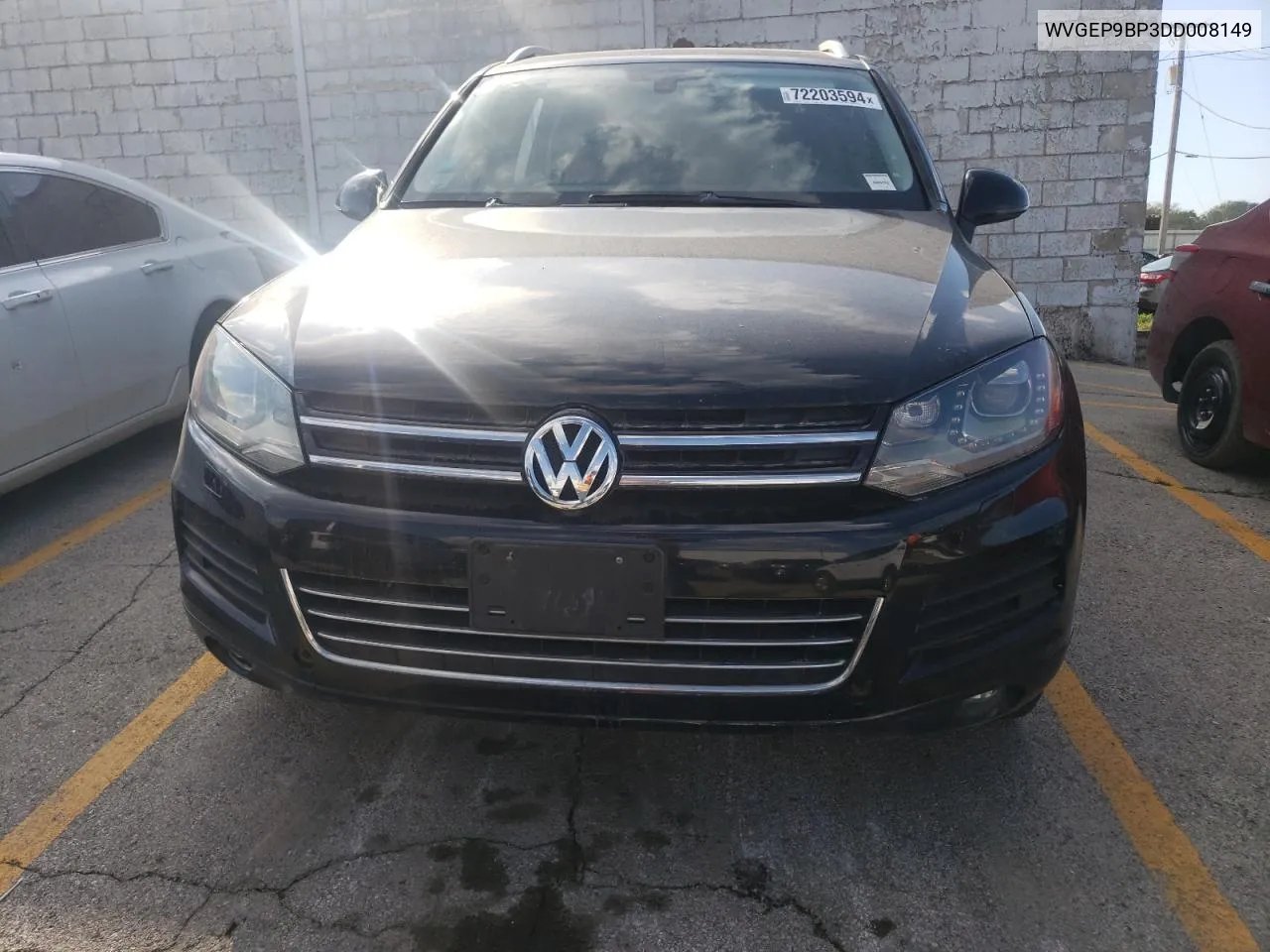 2013 Volkswagen Touareg V6 Tdi VIN: WVGEP9BP3DD008149 Lot: 72203594