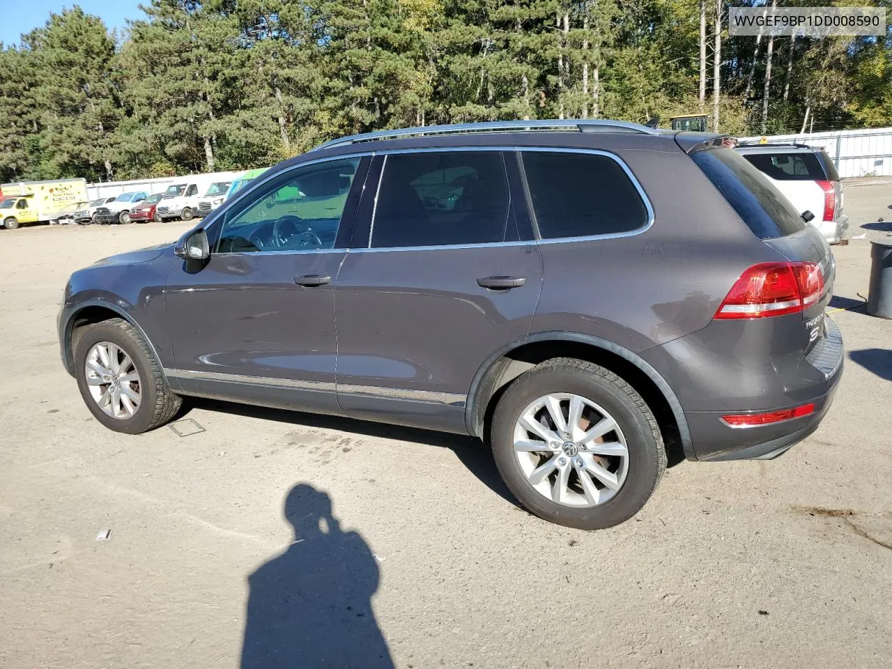 2013 Volkswagen Touareg V6 VIN: WVGEF9BP1DD008590 Lot: 75219194