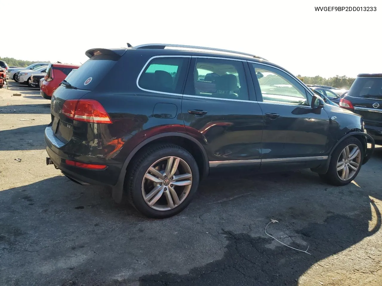 2013 Volkswagen Touareg V6 VIN: WVGEF9BP2DD013233 Lot: 76928704