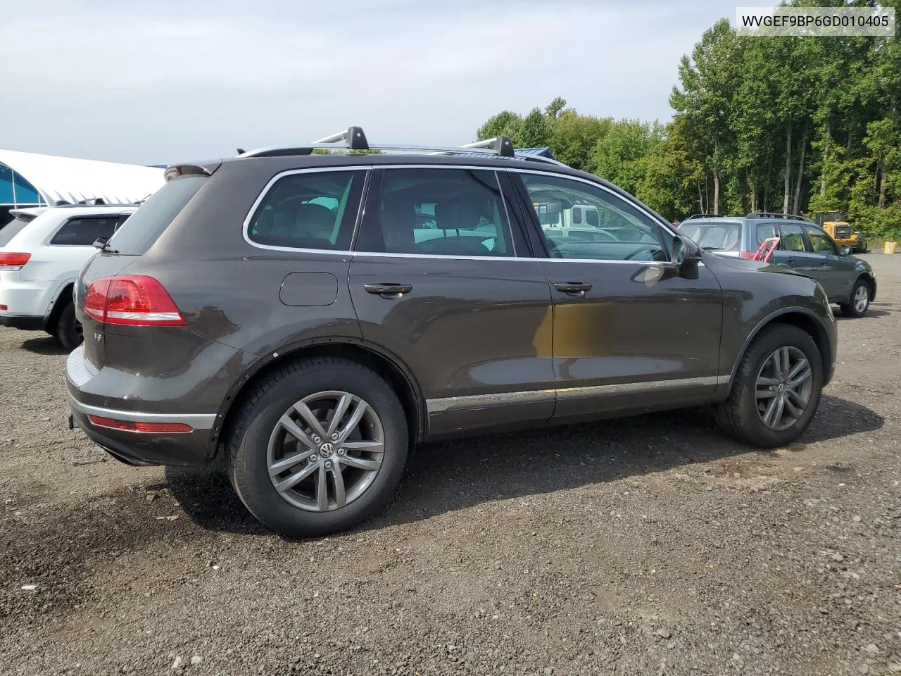 2016 Volkswagen Touareg Sport VIN: WVGEF9BP6GD010405 Lot: 71848474