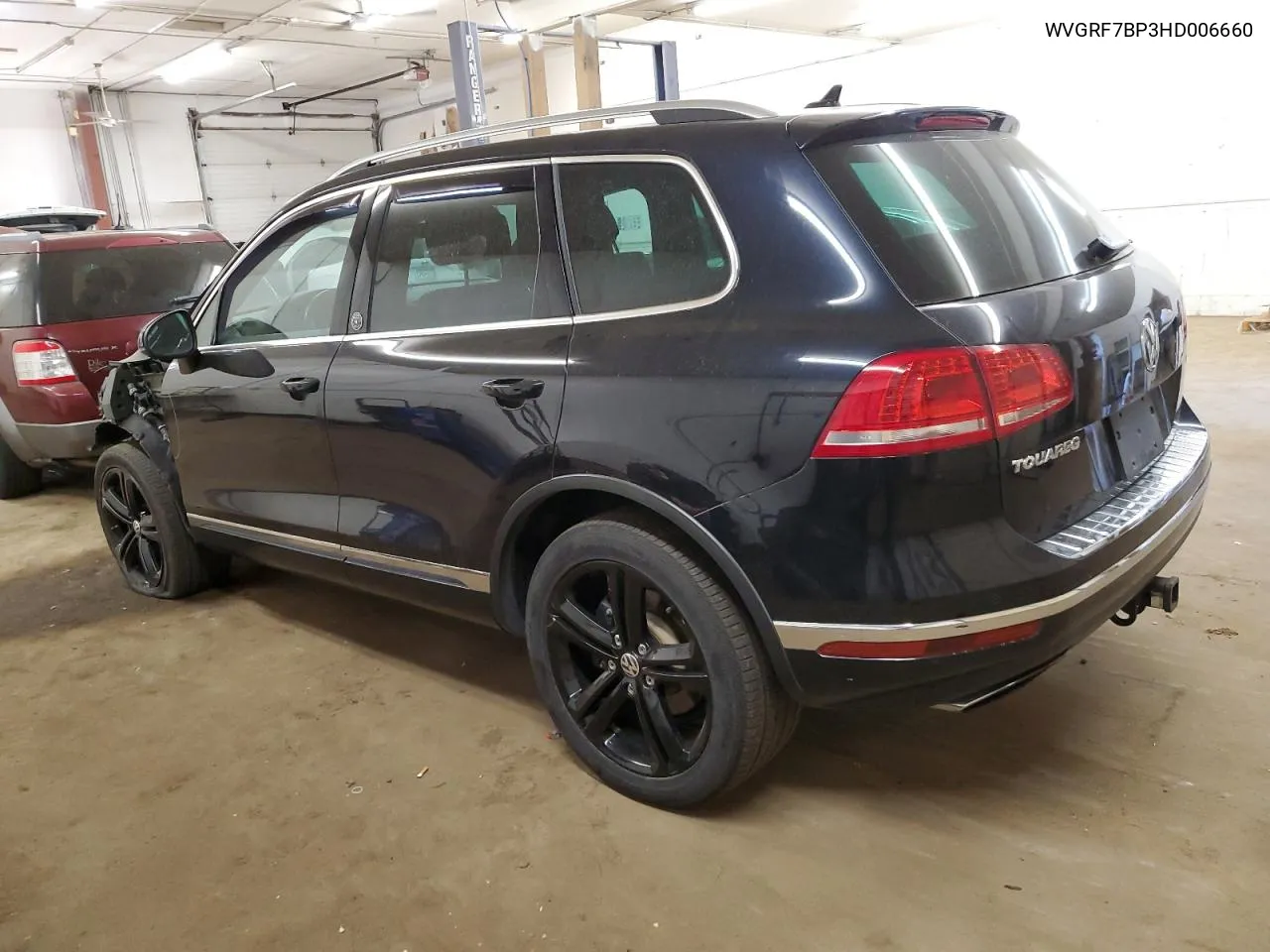 2017 Volkswagen Touareg Wolfsburg VIN: WVGRF7BP3HD006660 Lot: 75219764