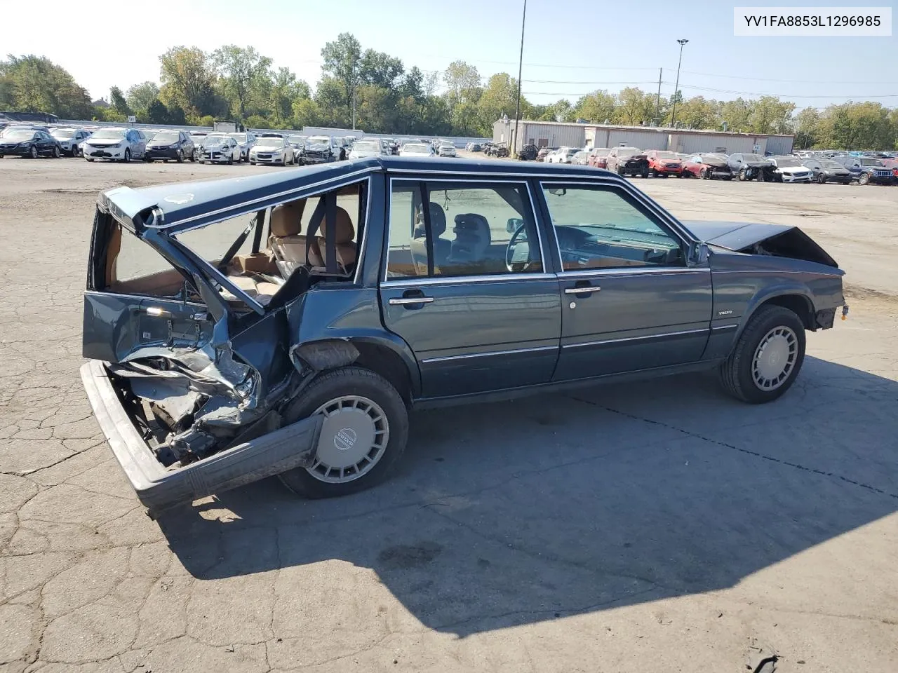 1990 Volvo 740 Base VIN: YV1FA8853L1296985 Lot: 72422494