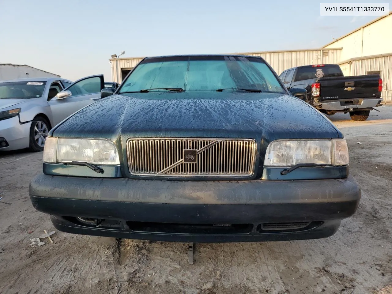 1996 Volvo 850 Base VIN: YV1LS5541T1333770 Lot: 75917574