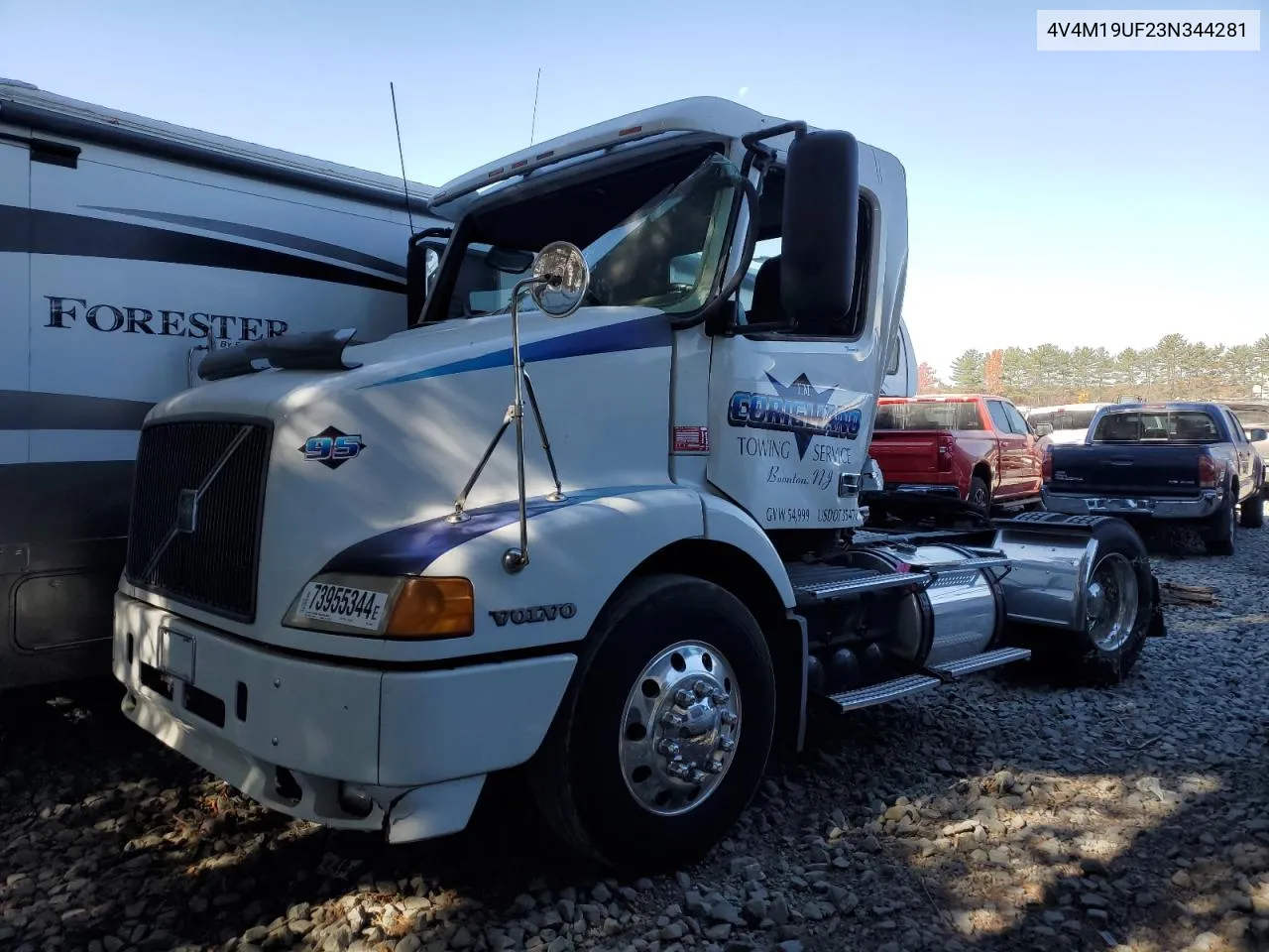 2003 Volvo Vn Vnm VIN: 4V4M19UF23N344281 Lot: 73955344