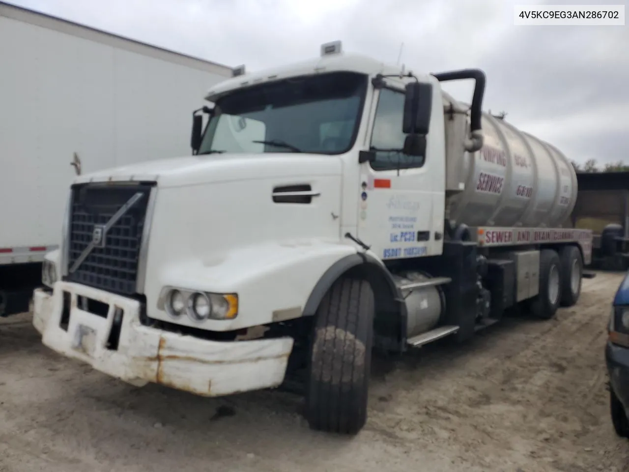 4V5KC9EG3AN286702 2010 Volvo Vhd