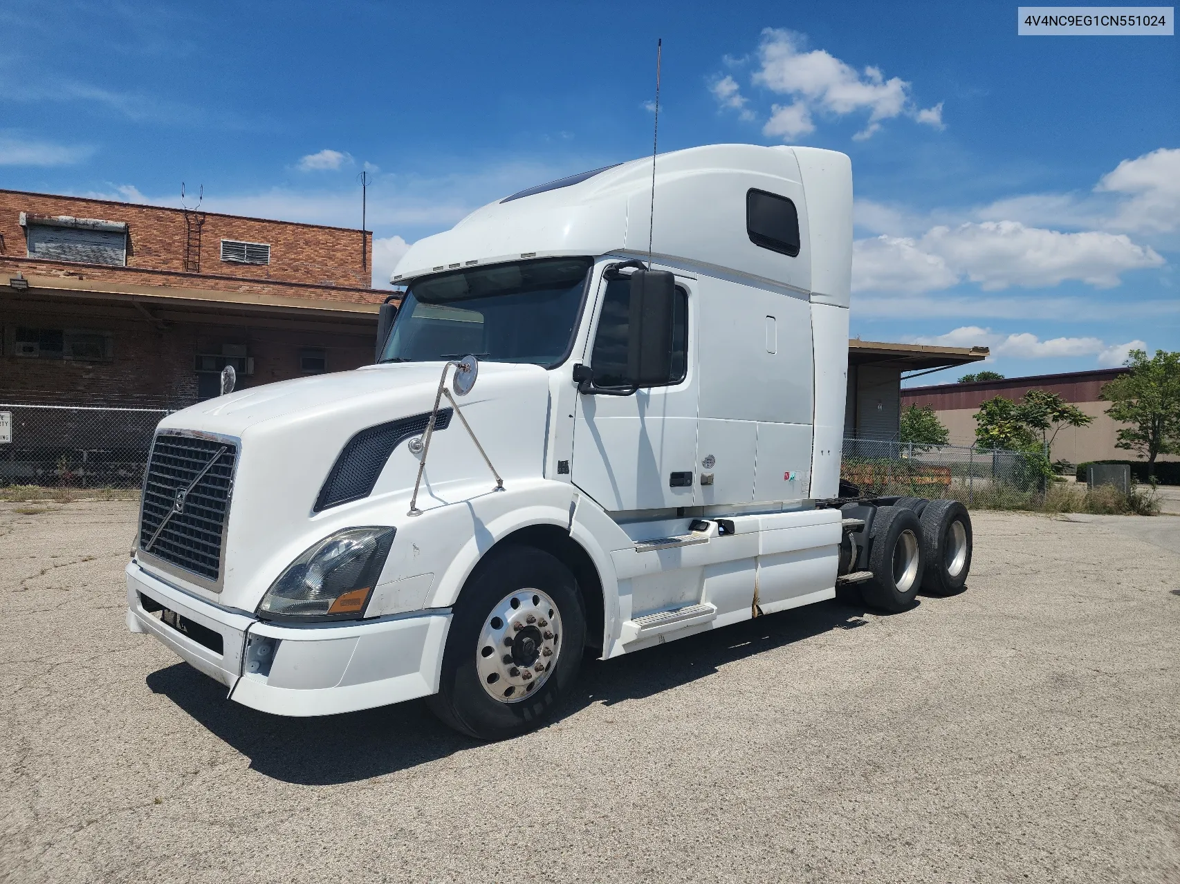 4V4NC9EG1CN551024 2012 Volvo Vn Vnl