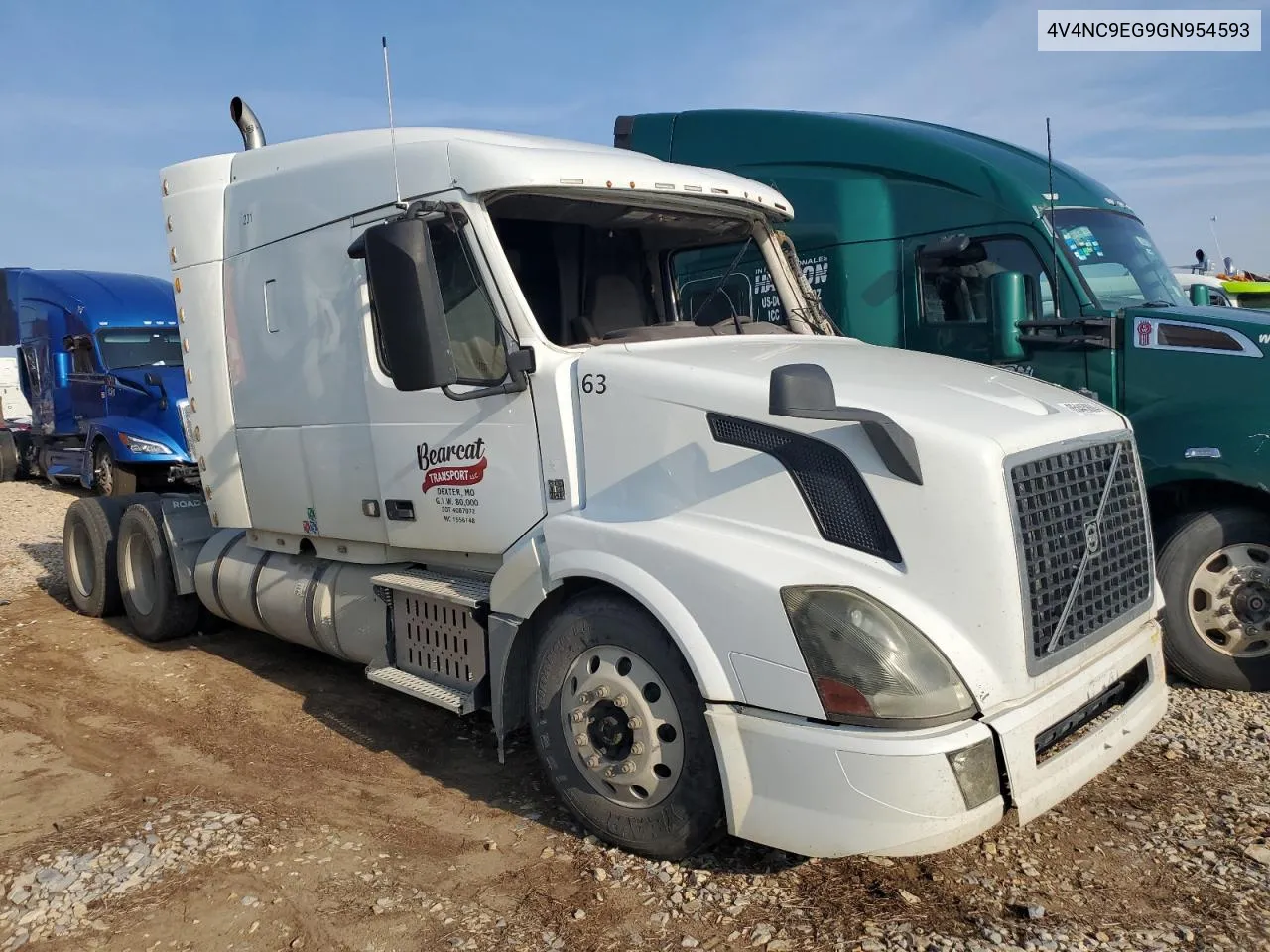 4V4NC9EG9GN954593 2016 Volvo Vn Vnl