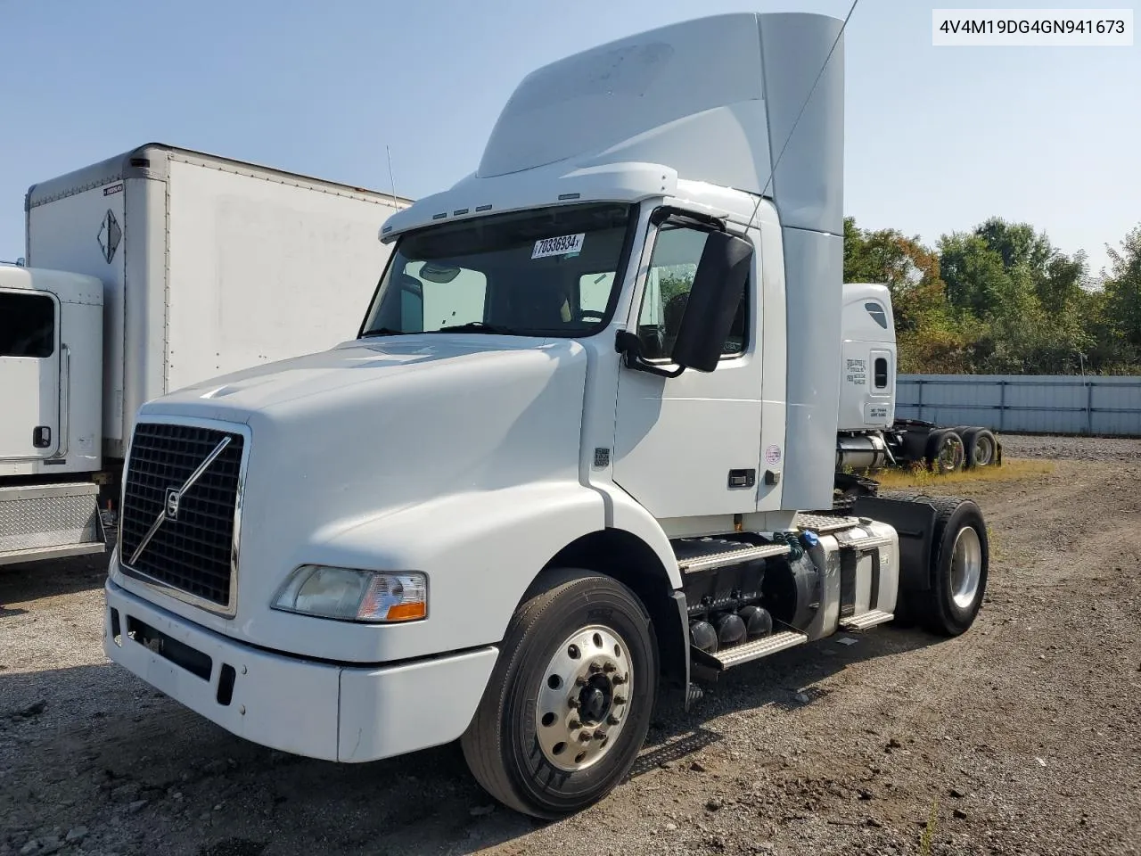 4V4M19DG4GN941673 2016 Volvo Vn Vnm