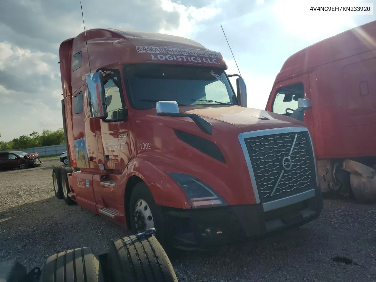 4V4NC9EH7KN233920 2019 Volvo Vn Vnl