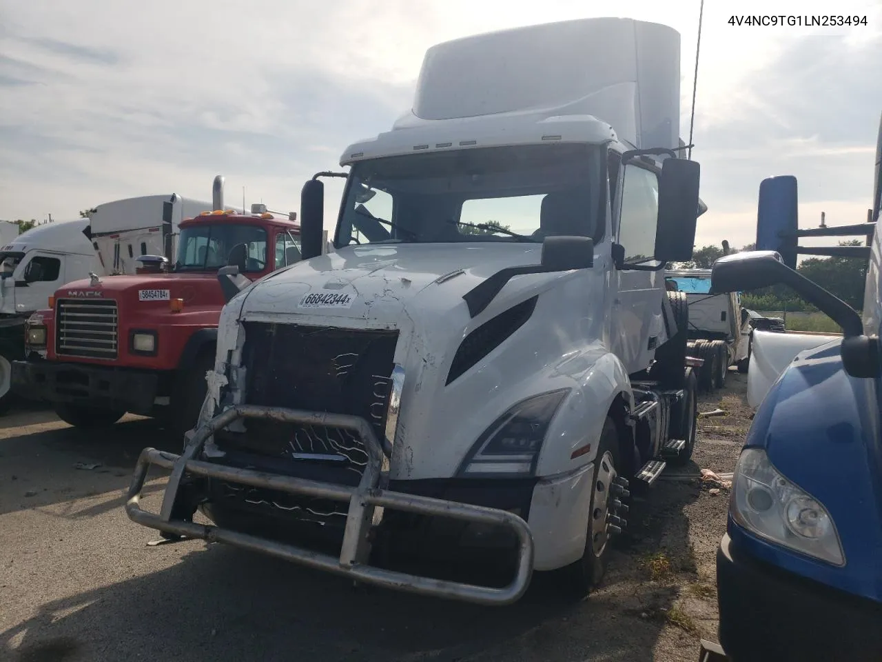 2020 Volvo Vn Vnl VIN: 4V4NC9TG1LN253494 Lot: 66842344