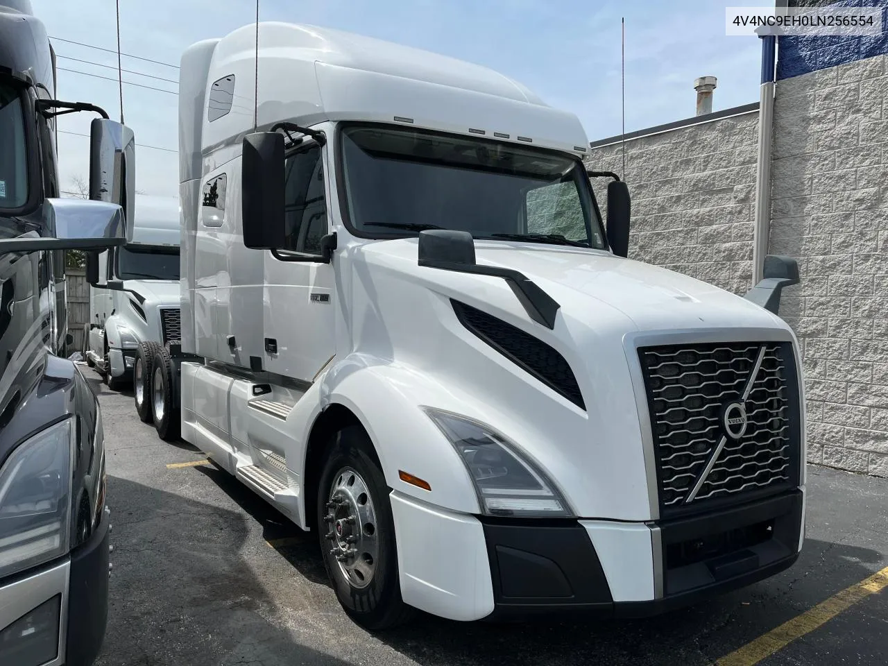 2020 Volvo Vn Vnl VIN: 4V4NC9EH0LN256554 Lot: 70218464