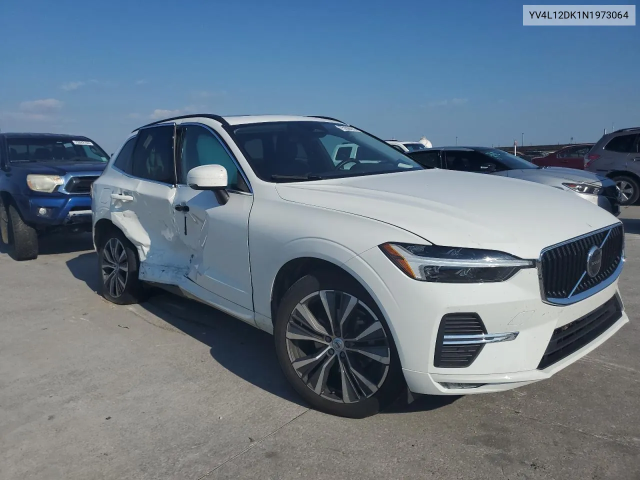 2022 Volvo Xc60 B5 Momentum VIN: YV4L12DK1N1973064 Lot: 75206874