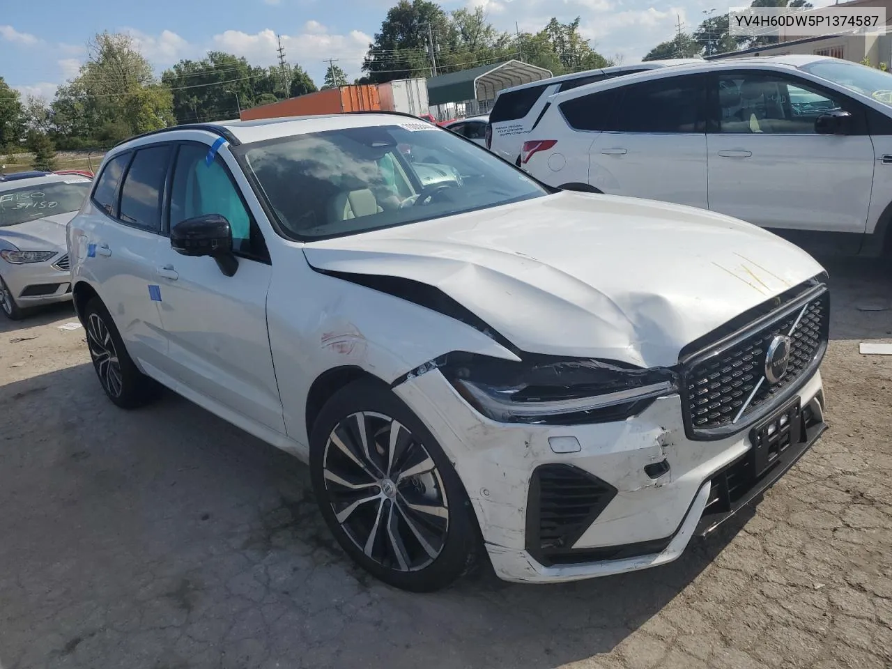 2023 Volvo Xc60 Plus VIN: YV4H60DW5P1374587 Lot: 70008444