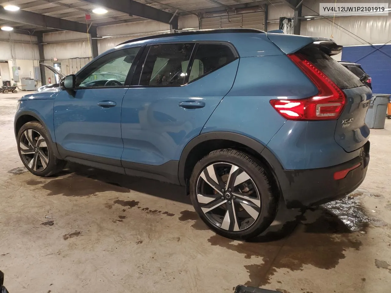 2023 Volvo Xc40 Plus VIN: YV4L12UW1P2101919 Lot: 72056024