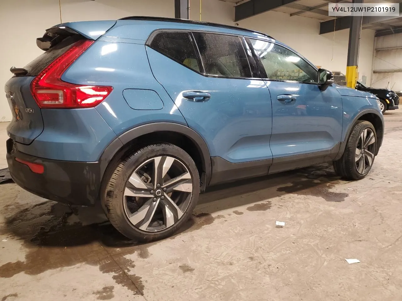 2023 Volvo Xc40 Plus VIN: YV4L12UW1P2101919 Lot: 72056024