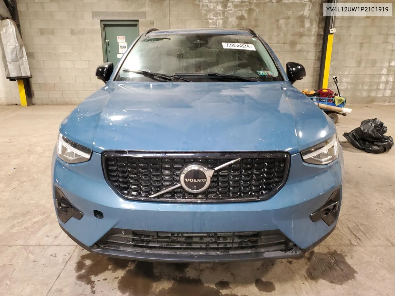 2023 Volvo Xc40 Plus VIN: YV4L12UW1P2101919 Lot: 72056024