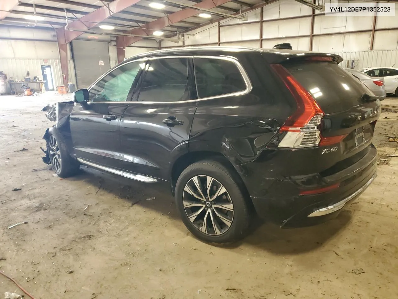 2023 Volvo Xc60 Plus VIN: YV4L12DE7P1352523 Lot: 76714814