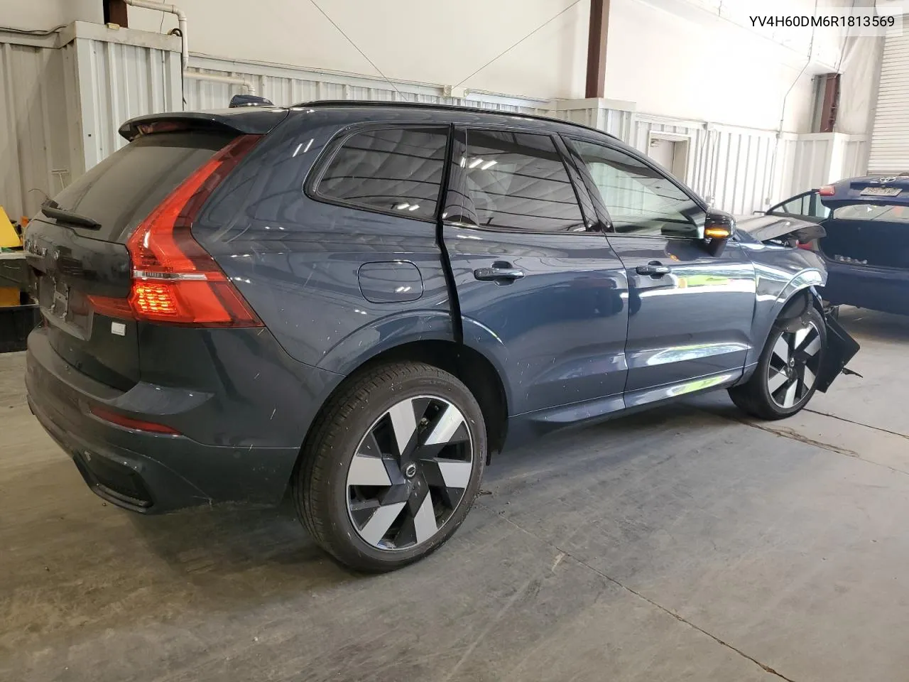 2024 Volvo Xc60 Ultimate VIN: YV4H60DM6R1813569 Lot: 68314074