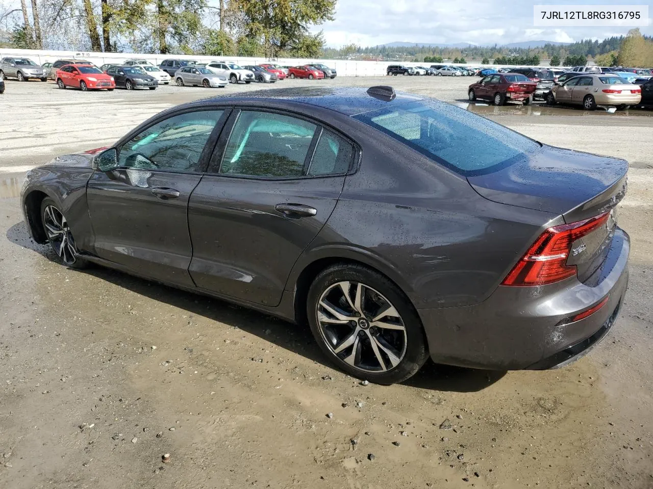 7JRL12TL8RG316795 2024 Volvo S60 Plus