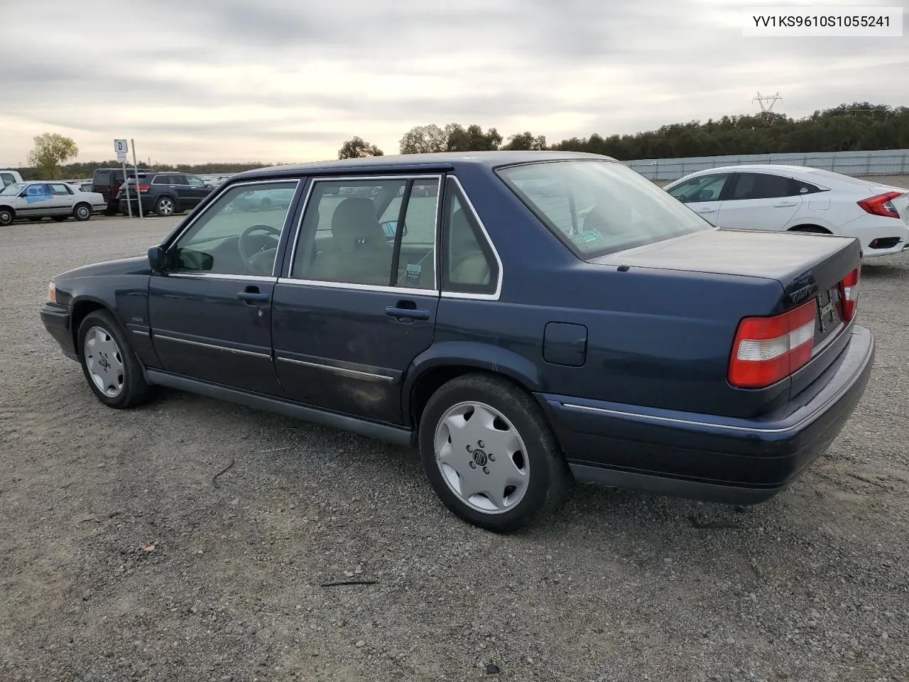 1995 Volvo 960 VIN: YV1KS9610S1055241 Lot: 77401364