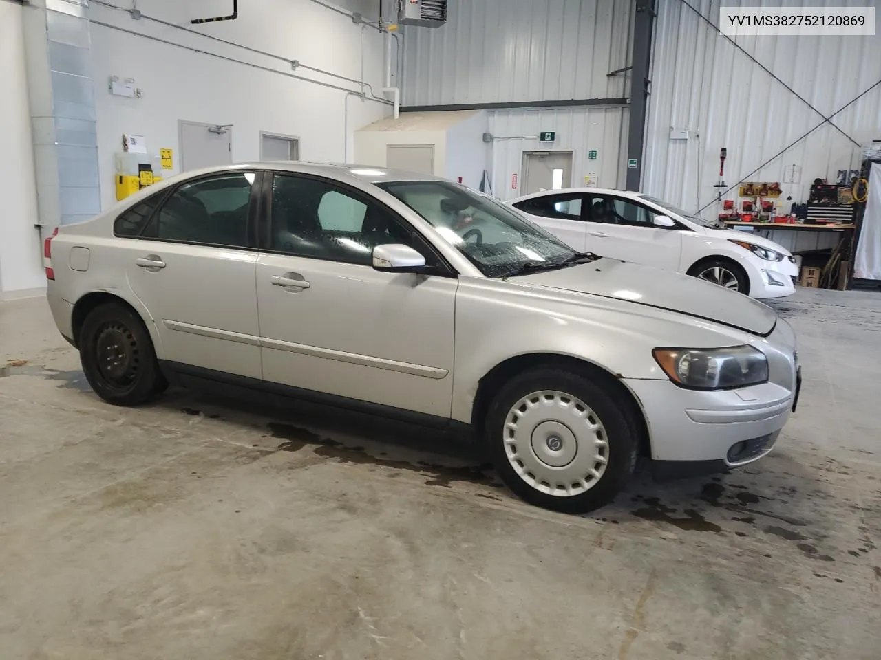 YV1MS382752120869 2005 Volvo S40 2.4I