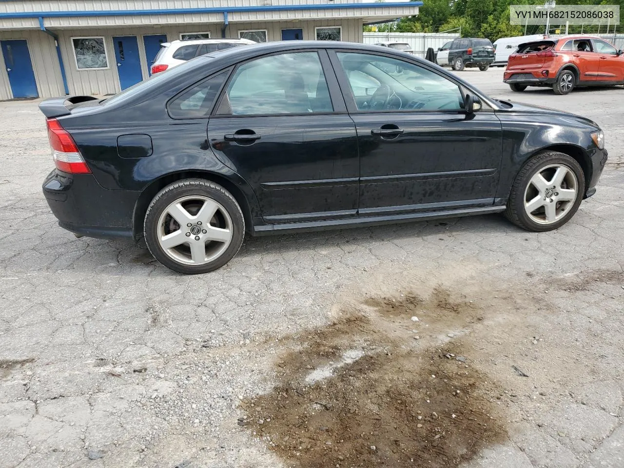 2005 Volvo S40 T5 VIN: YV1MH682152086038 Lot: 66601764