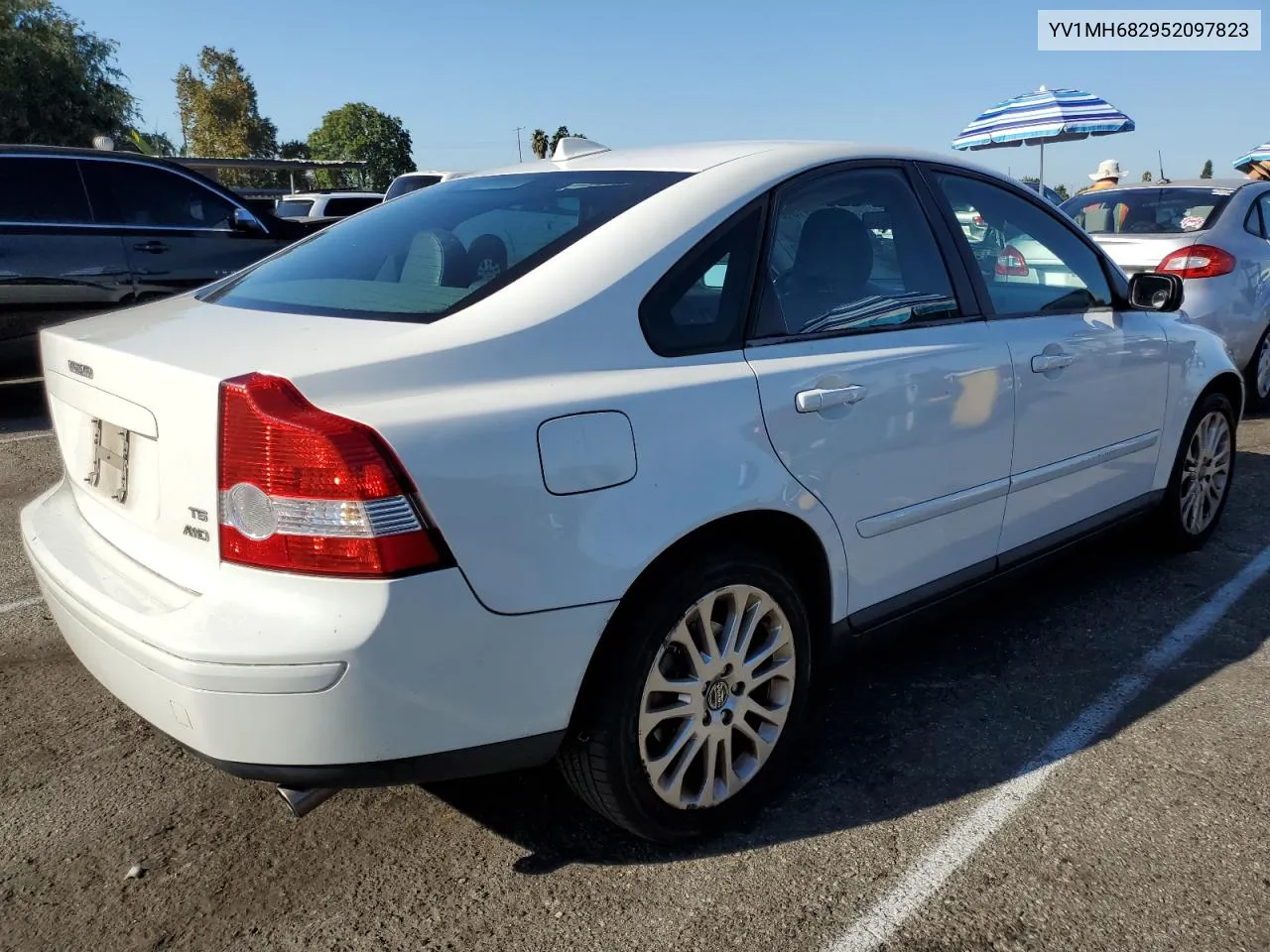 YV1MH682952097823 2005 Volvo S40 T5