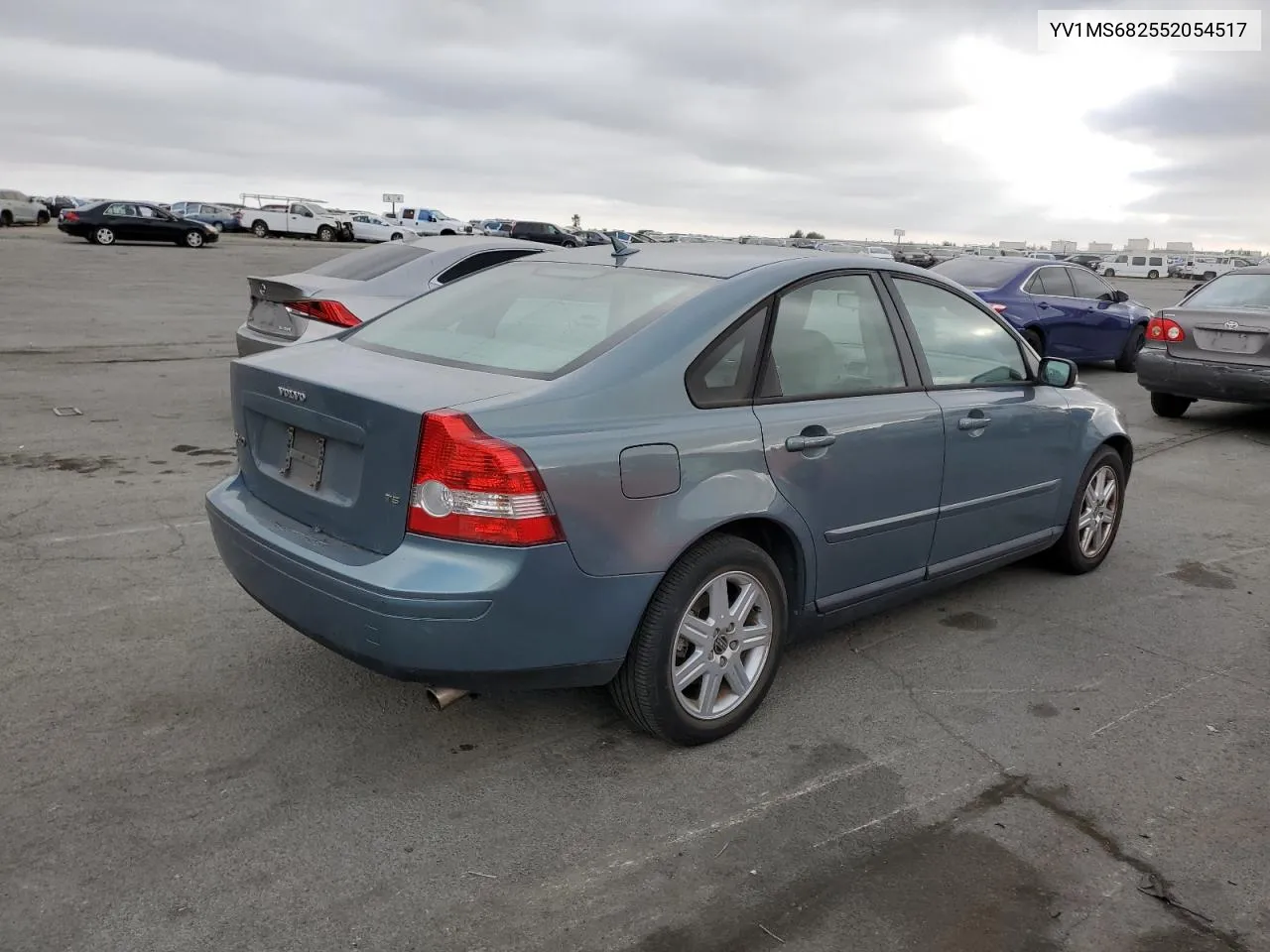 2005 Volvo S40 T5 VIN: YV1MS682552054517 Lot: 72760444