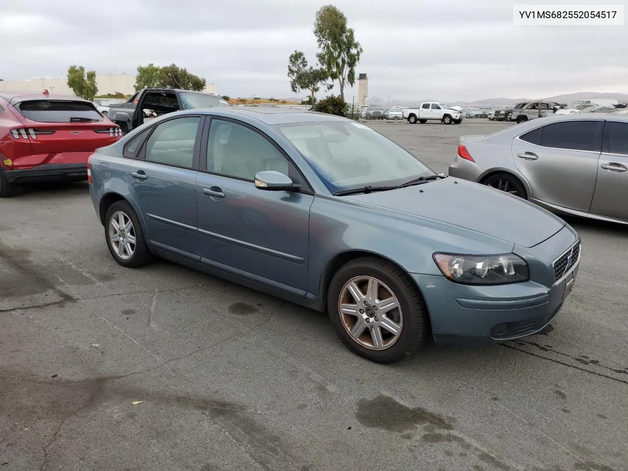 2005 Volvo S40 T5 VIN: YV1MS682552054517 Lot: 72760444