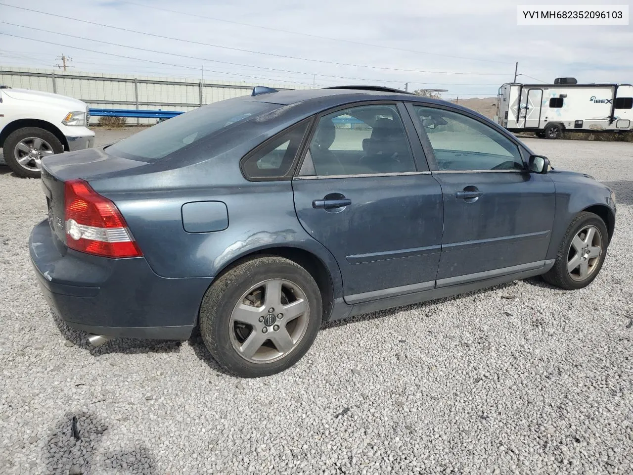 2005 Volvo S40 T5 VIN: YV1MH682352096103 Lot: 75299084