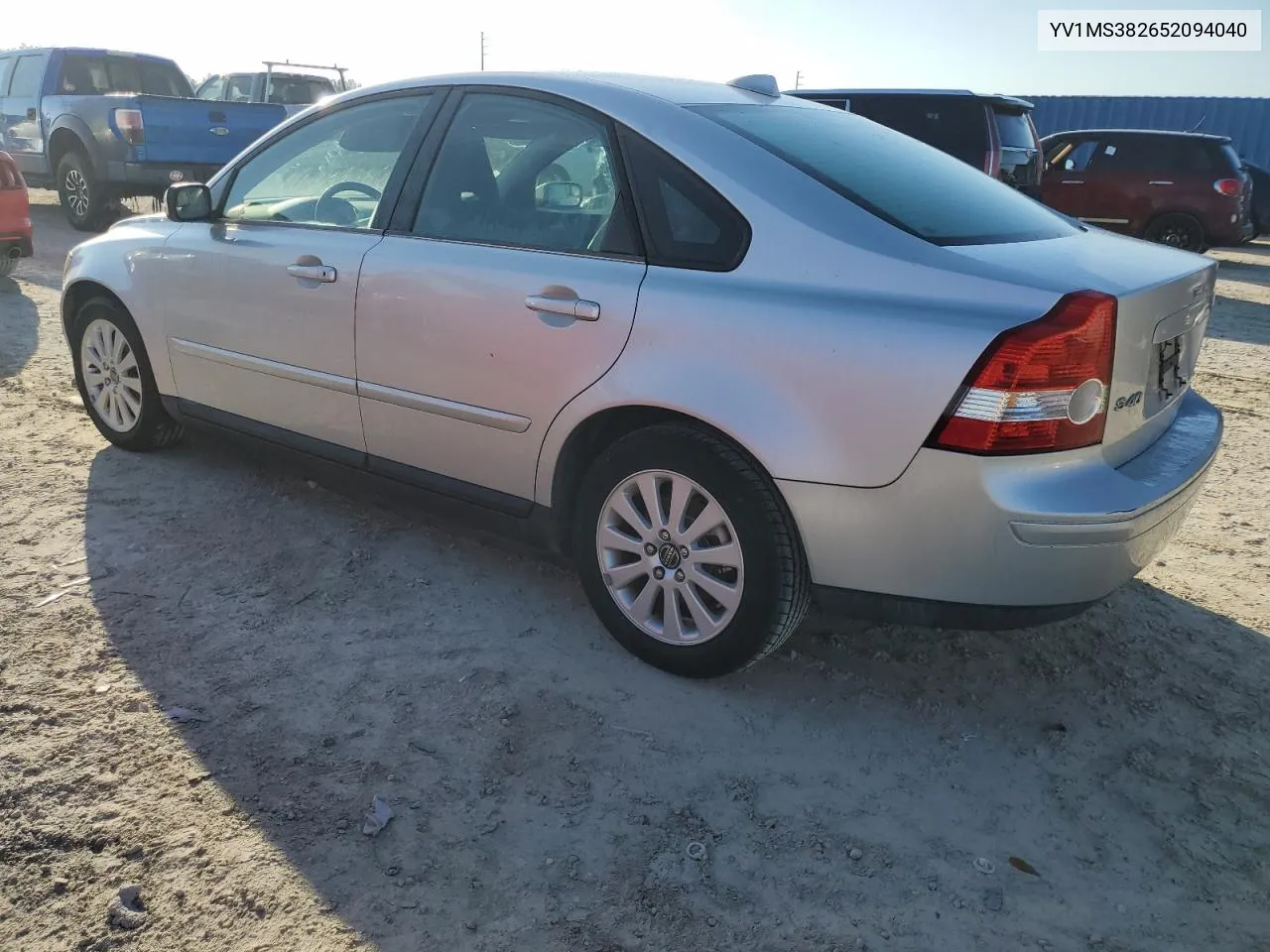 YV1MS382652094040 2005 Volvo S40 2.4I