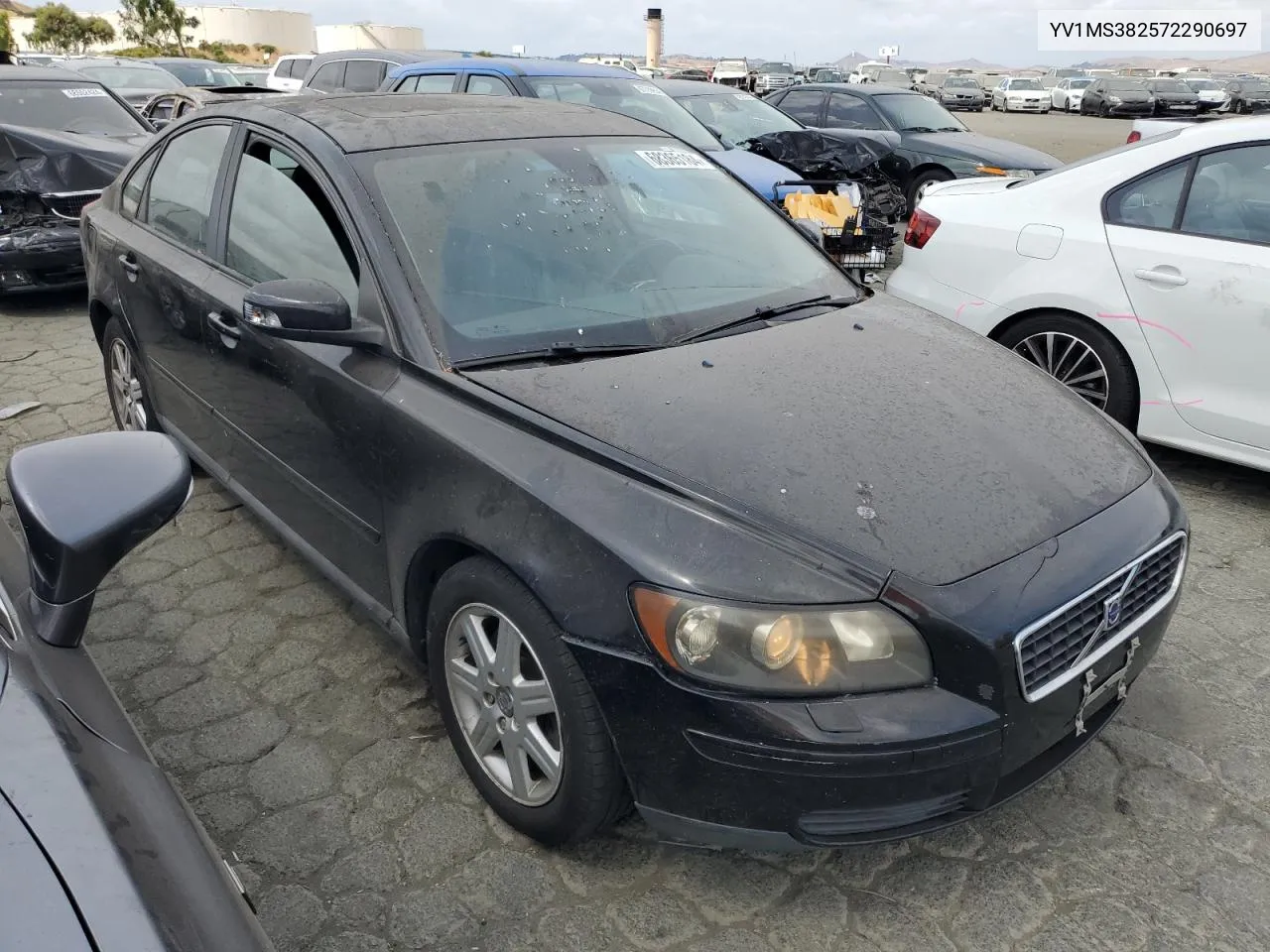 2007 Volvo S40 2.4I VIN: YV1MS382572290697 Lot: 68365184