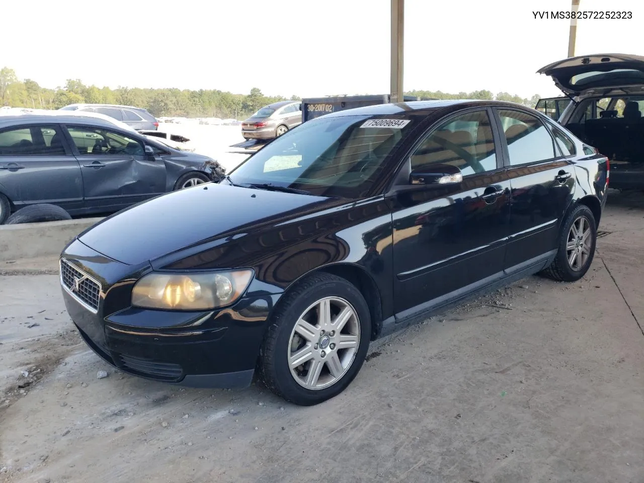 2007 Volvo S40 2.4I VIN: YV1MS382572252323 Lot: 75009694