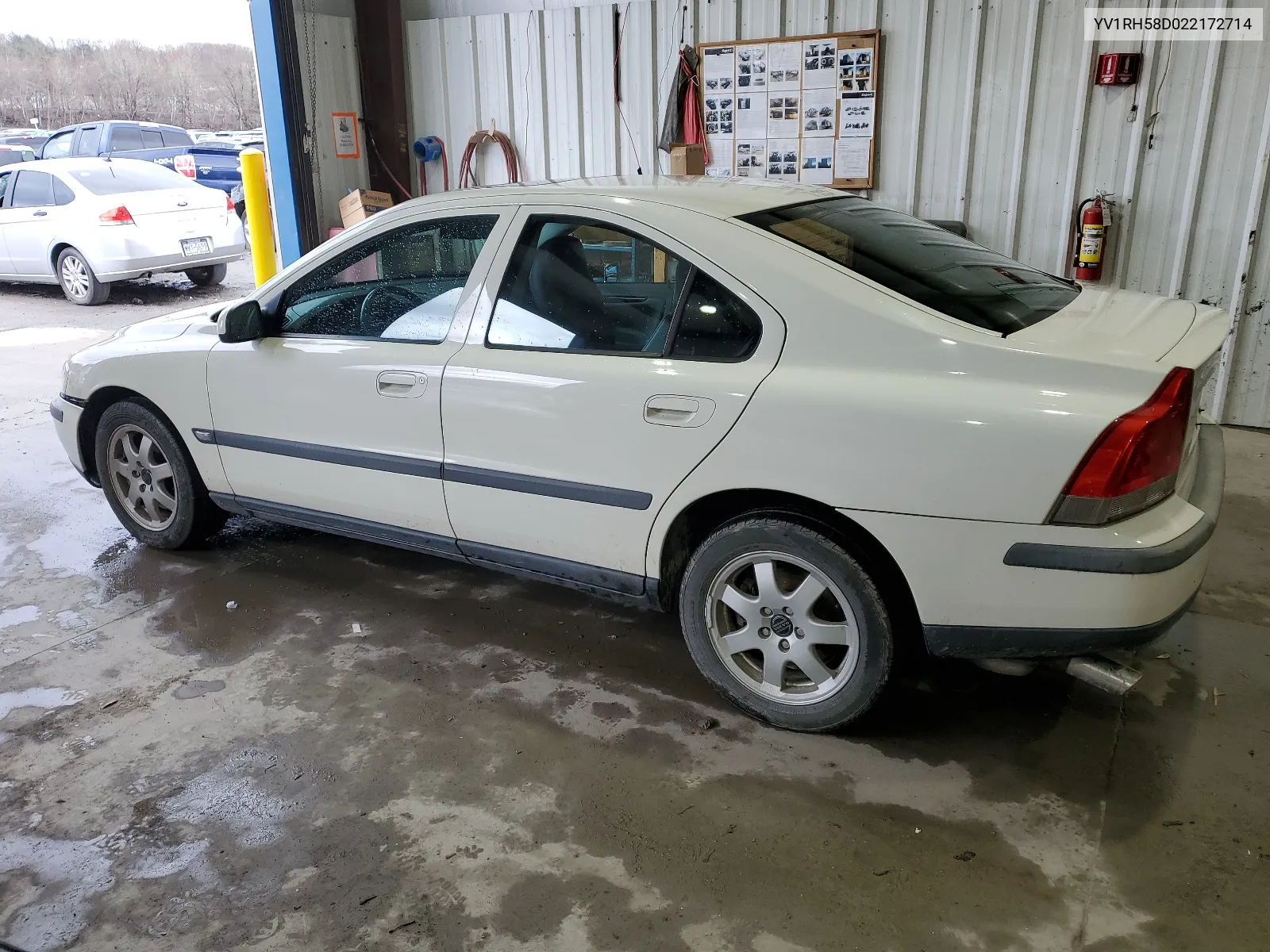 2002 Volvo S60 2.5T VIN: YV1RH58D022172714 Lot: 48609244