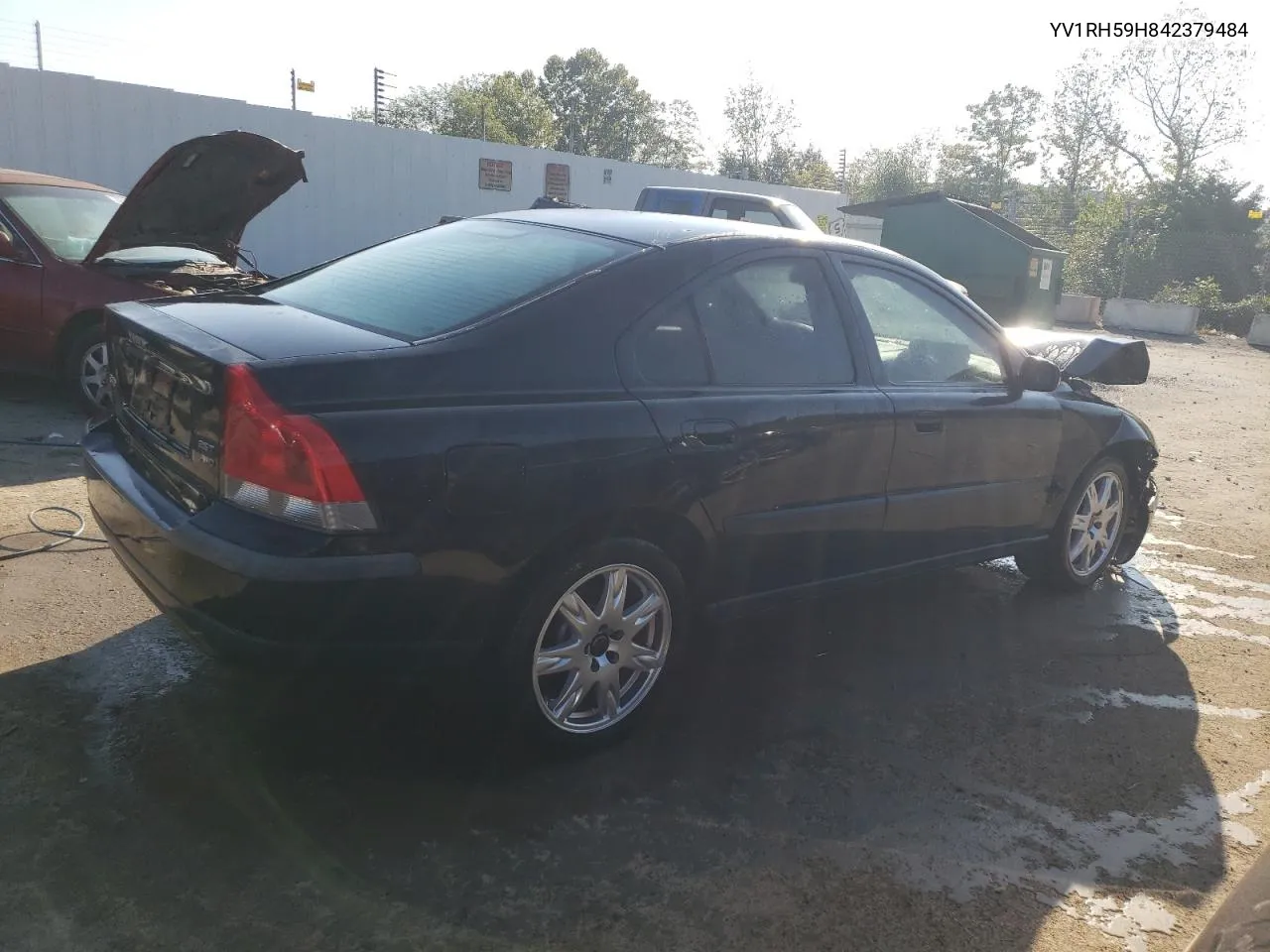 2004 Volvo S60 2.5T VIN: YV1RH59H842379484 Lot: 72387084