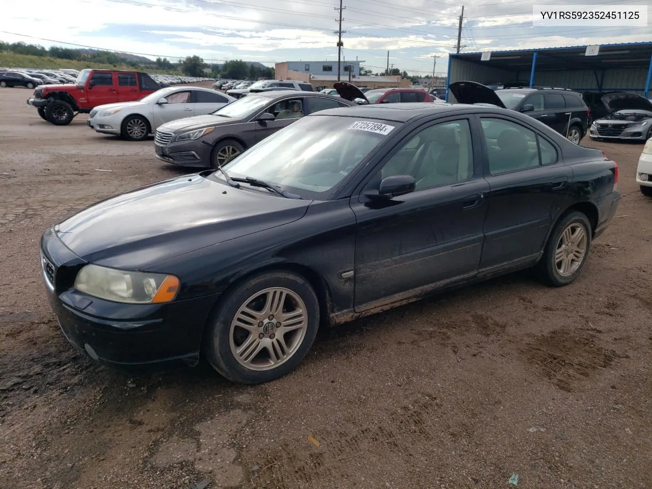 2005 Volvo S60 2.5T VIN: YV1RS592352451125 Lot: 67257894