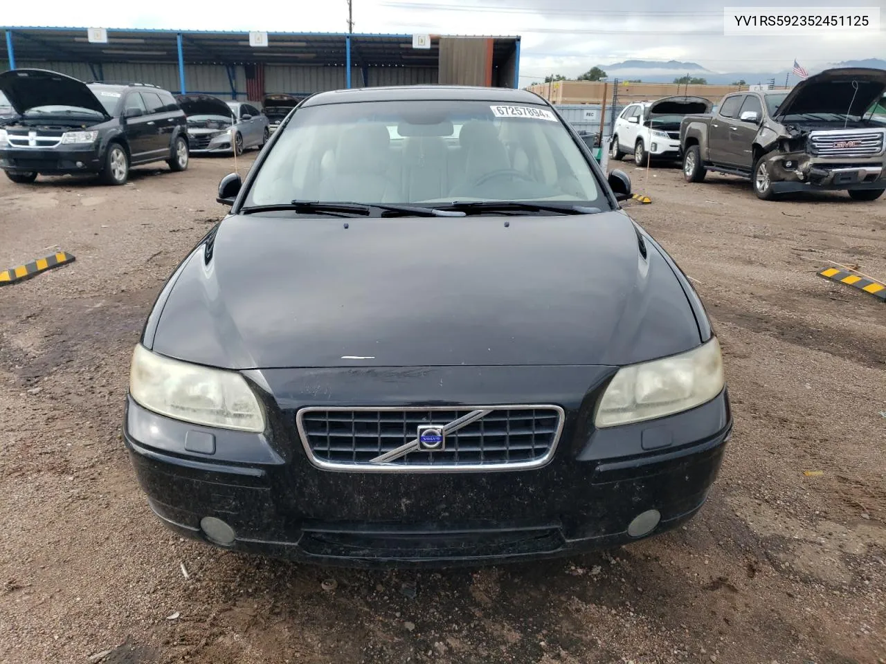 2005 Volvo S60 2.5T VIN: YV1RS592352451125 Lot: 67257894