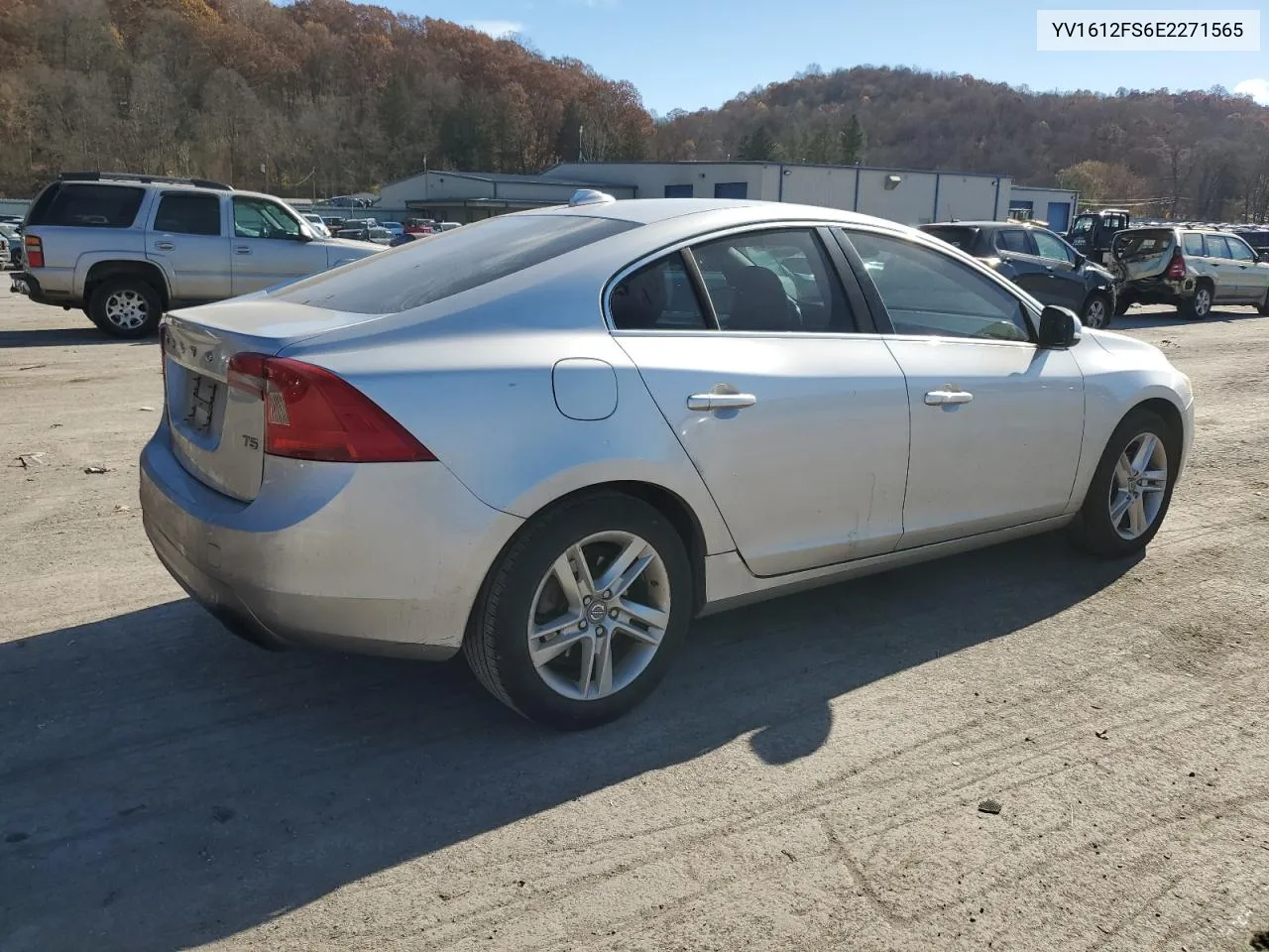 YV1612FS6E2271565 2014 Volvo S60 T5